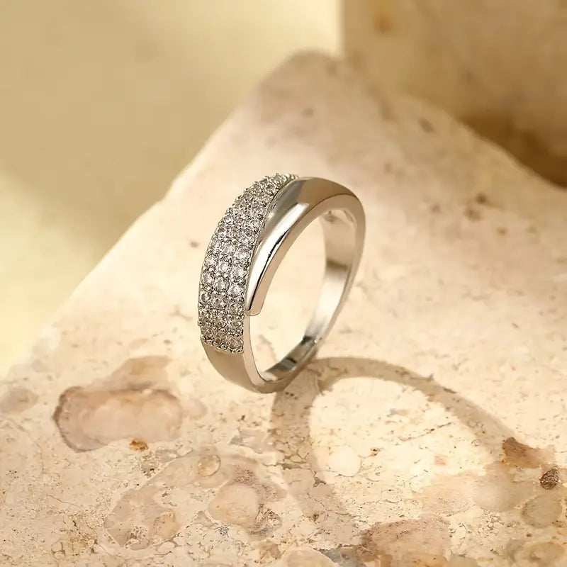 Elegant Golden Ring with Sparkling Stones